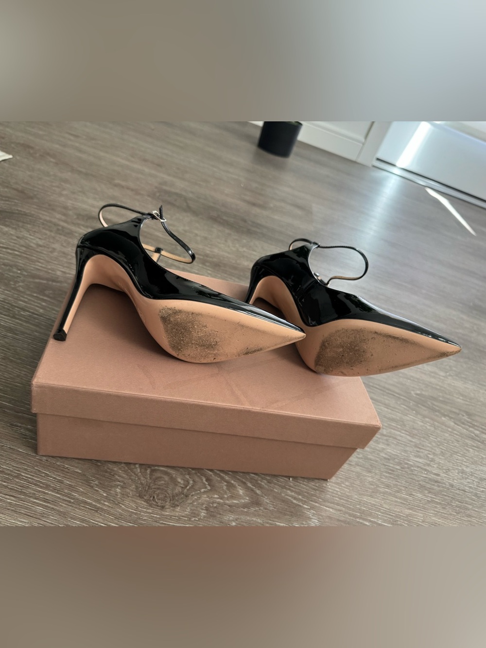 Gianvito Rossi Black Patent Pointed-Toe Ankle-Strap Heels - Picture 8 of 12